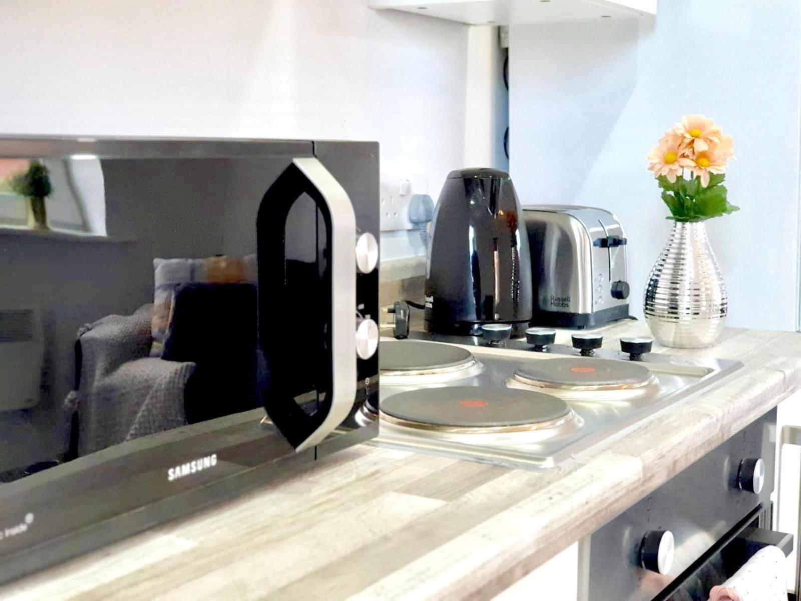Opp Liverpool - Perfect For Contractors And Travellers, Big Savings Booking 4 Nights Or More! Apartment Phòng bức ảnh