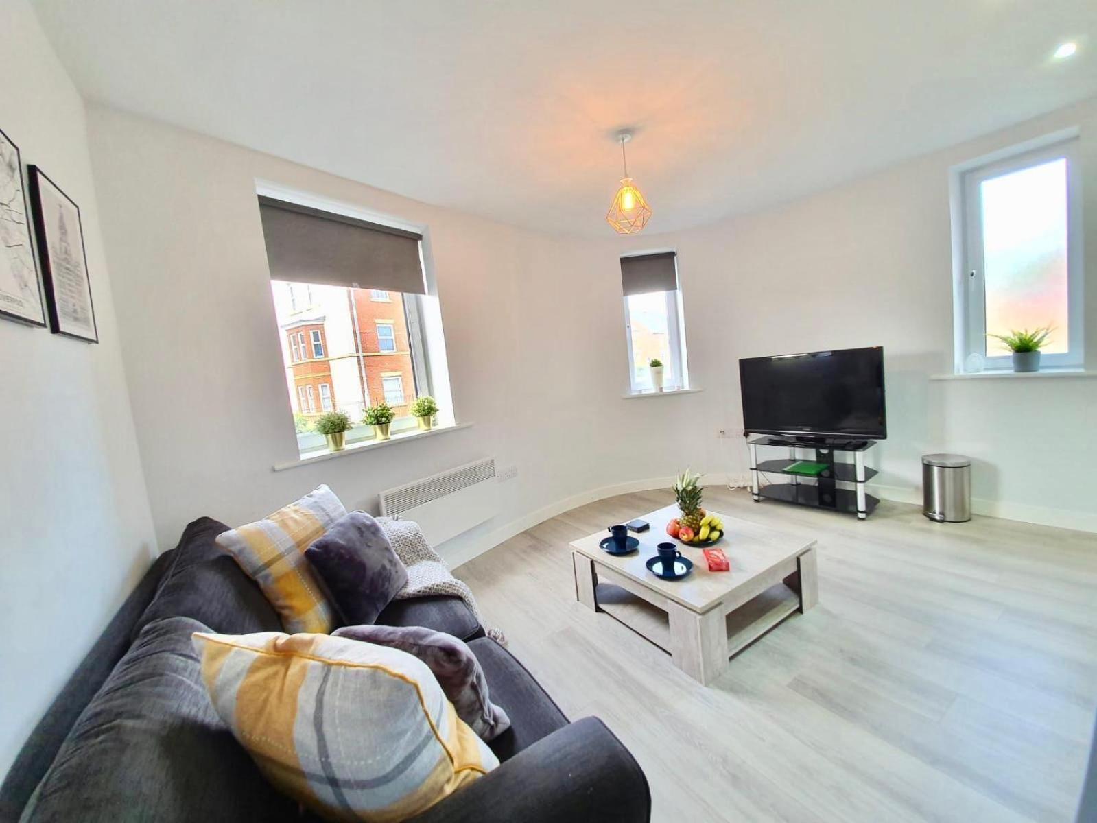 Opp Liverpool - Perfect For Contractors And Travellers, Big Savings Booking 4 Nights Or More! Apartment Phòng bức ảnh