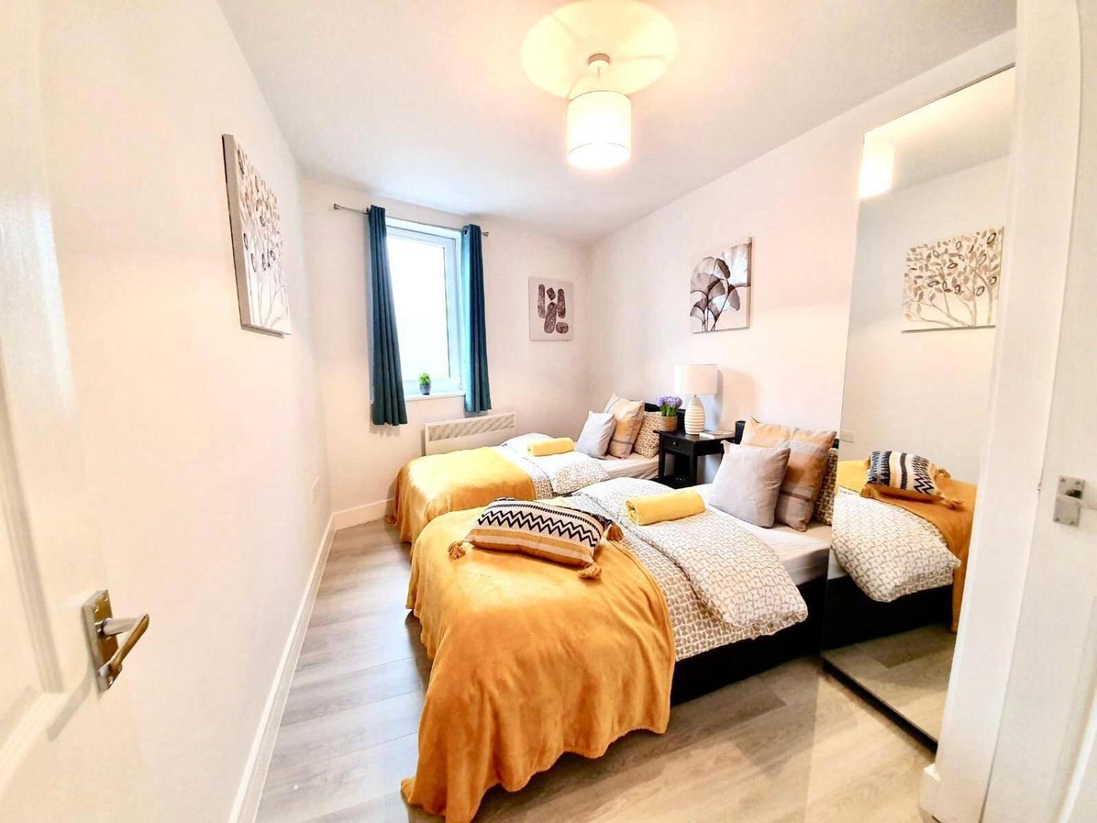 Opp Liverpool - Perfect For Contractors And Travellers, Big Savings Booking 4 Nights Or More! Apartment Phòng bức ảnh