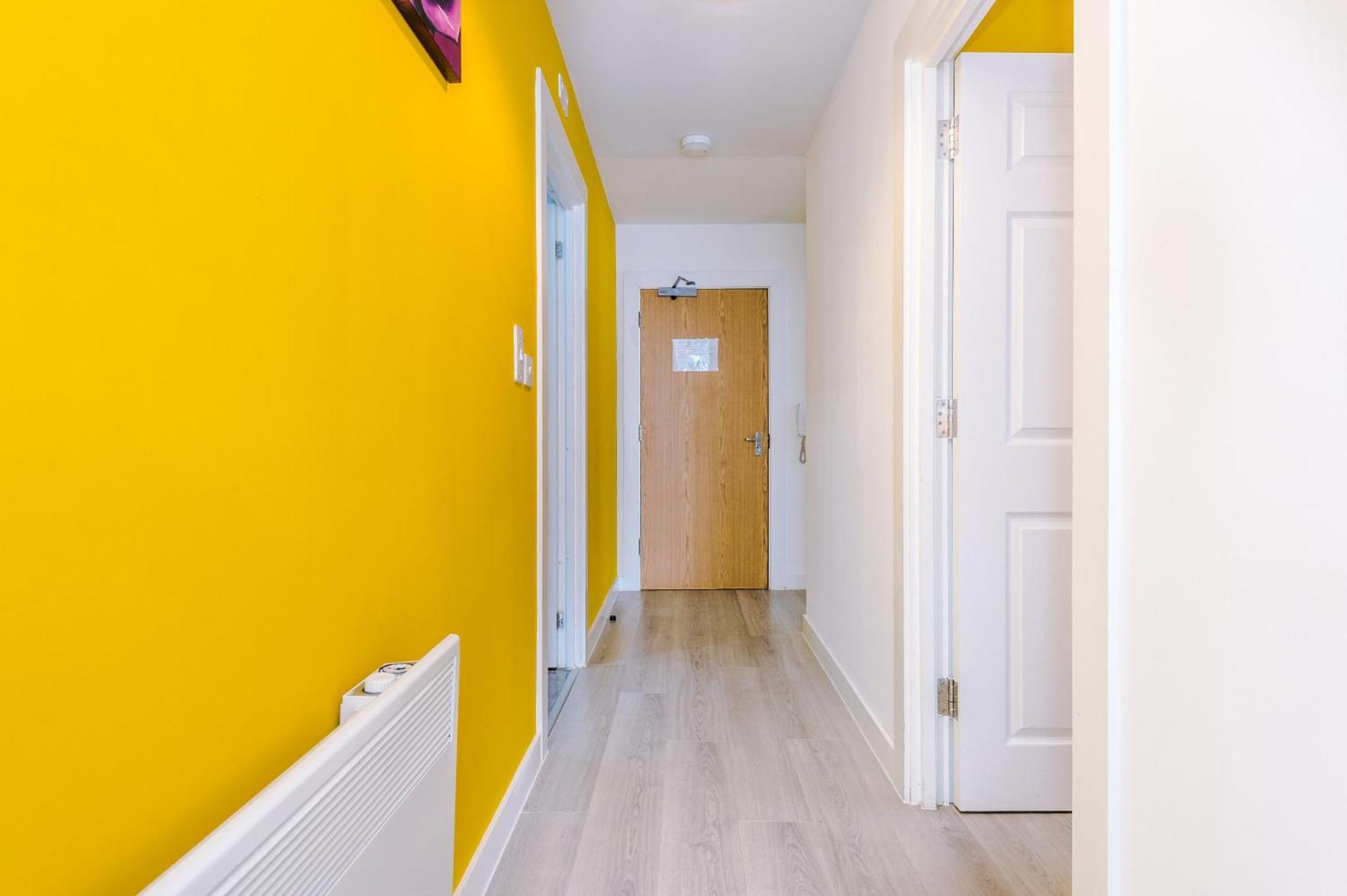 Opp Liverpool - Perfect For Contractors And Travellers, Big Savings Booking 4 Nights Or More! Apartment Phòng bức ảnh