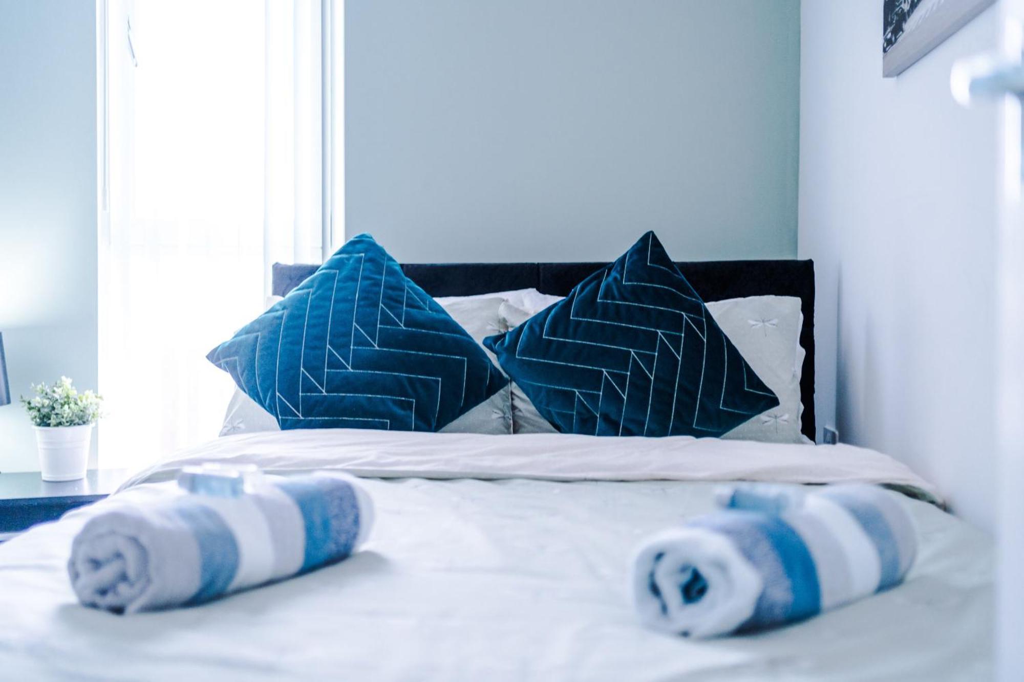 Opp Liverpool - Perfect For Contractors And Travellers, Big Savings Booking 4 Nights Or More! Apartment Phòng bức ảnh
